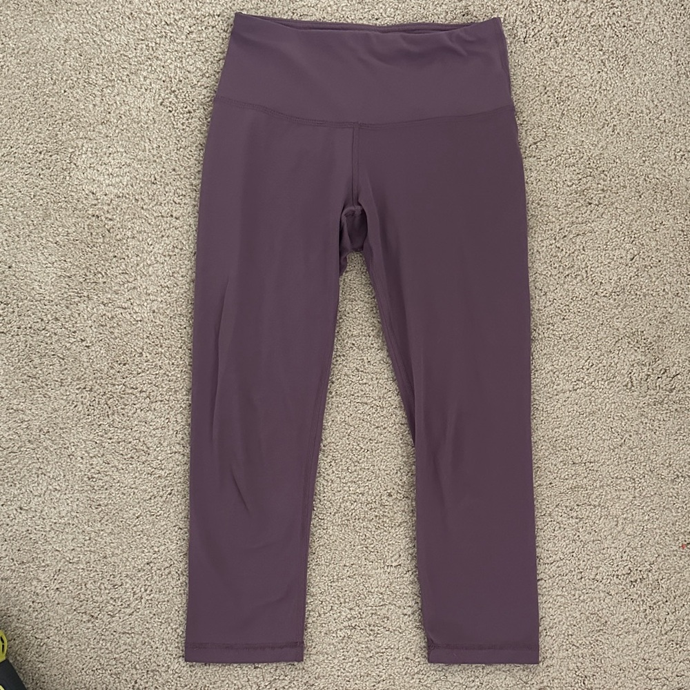 Yogalicious Capri Leggings in Deep Purple